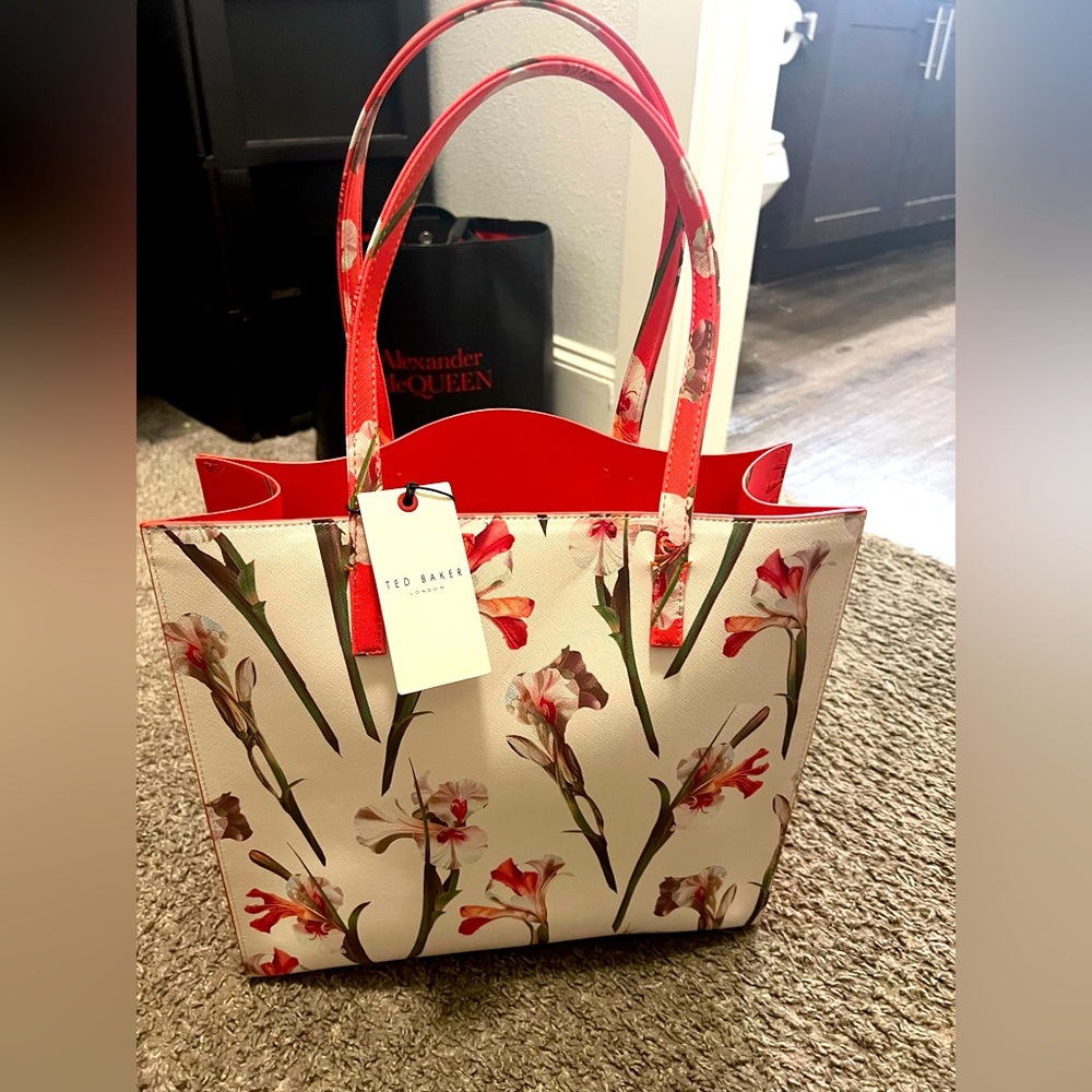 Ted Baker THE ICON Red and Cream Tote Bag with Elegant Floral Design!